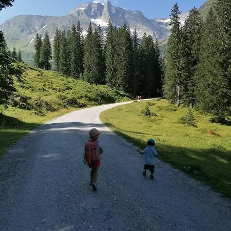 Daniela 5 アパート *